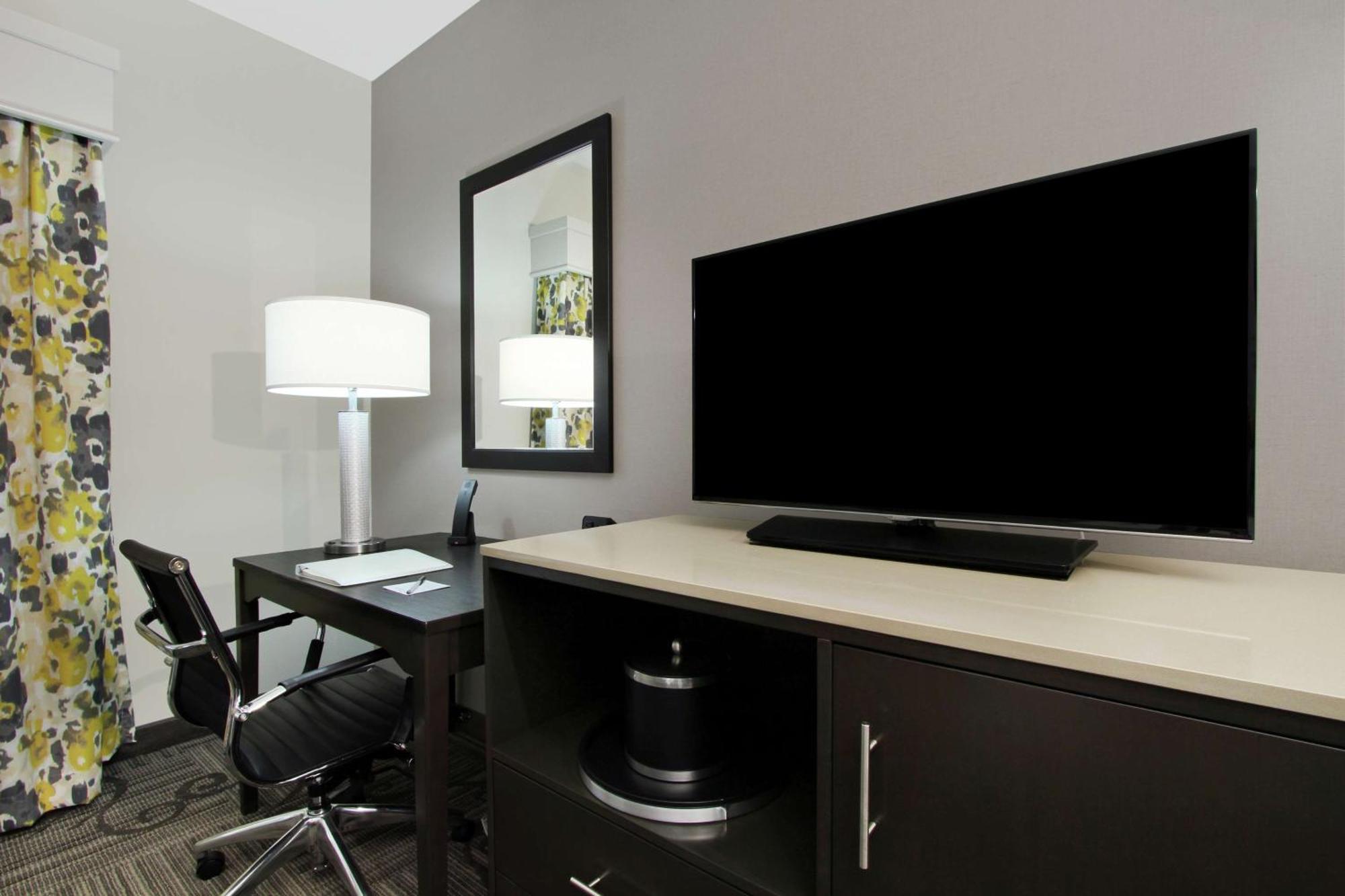 Hampton Inn & Suites Columbus/University Area Kültér fotó