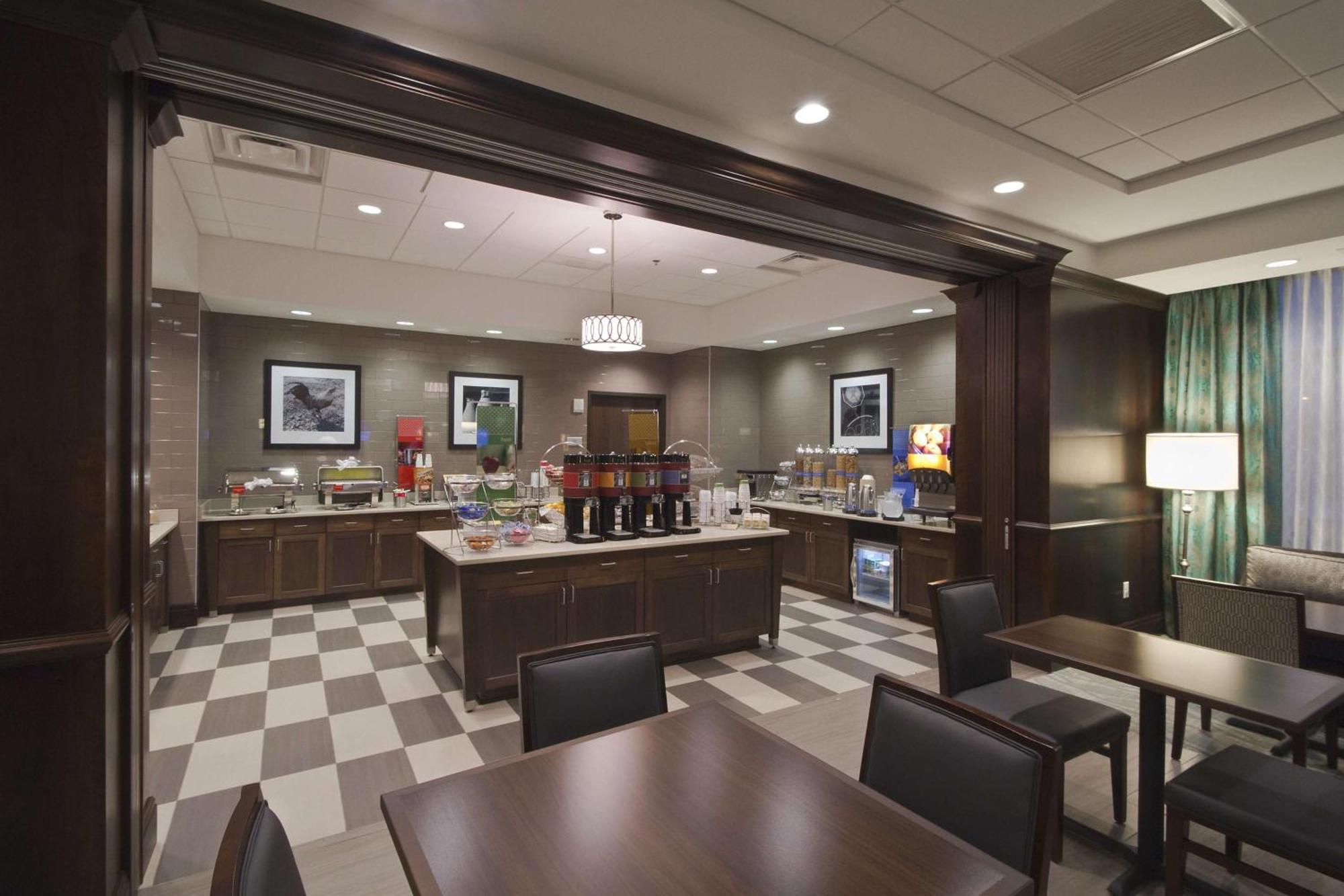 Hampton Inn & Suites Columbus/University Area Kültér fotó