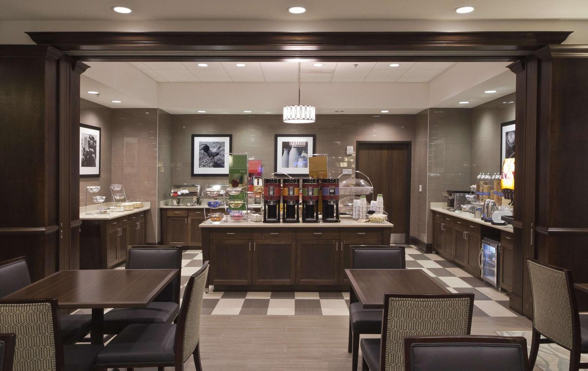 Hampton Inn & Suites Columbus/University Area Kültér fotó